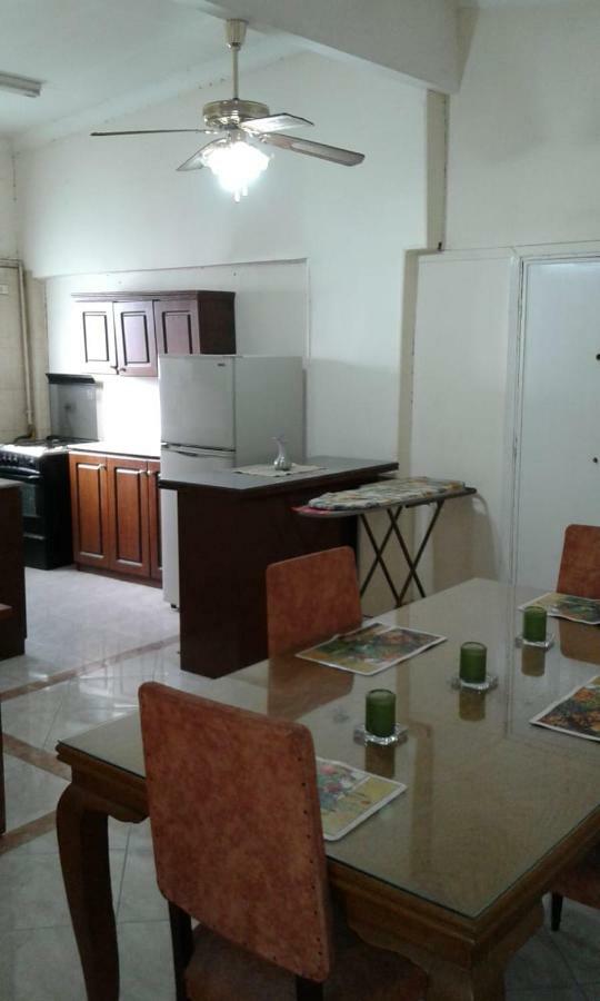 Elegant Heliopolis, Studio-Apartment Caïro Buitenkant foto